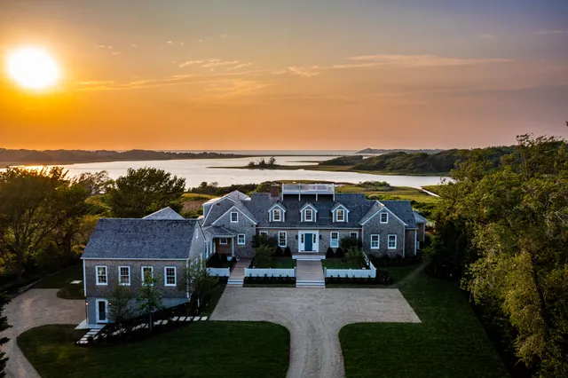 $33,000,000 | 256 Polpis Road, Nantucket, MA 02554