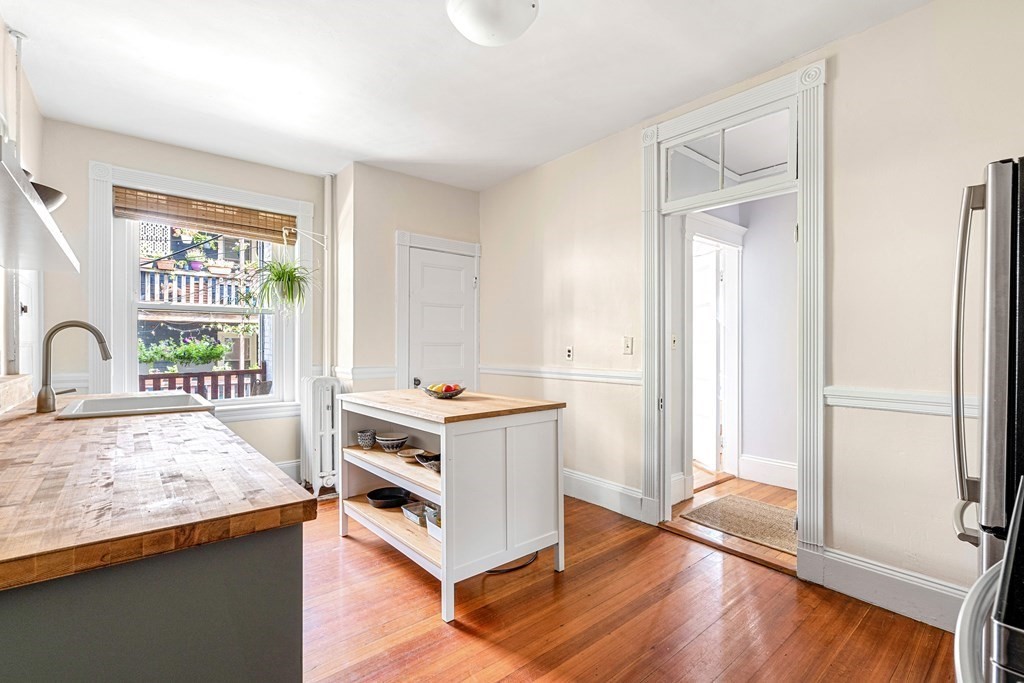 11 Grovenor Road, Unit 2 Boston, MA 02130 - Photo 12 of 32 Gallery Image 12