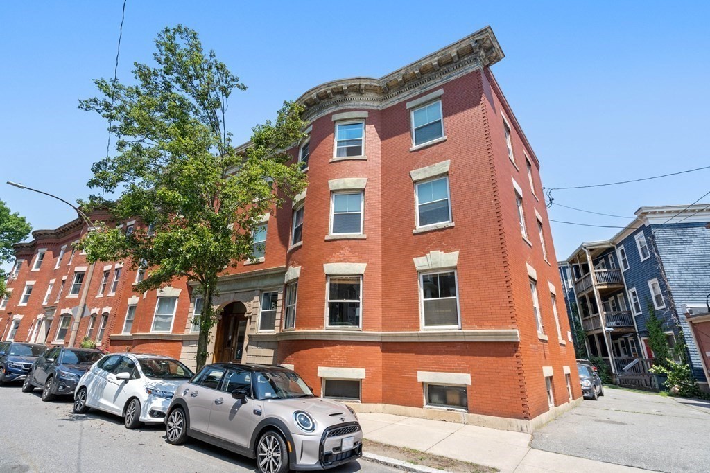 11 Grovenor Road, Unit 2 Boston, MA 02130 - Photo 29 of 32 Gallery Image 29