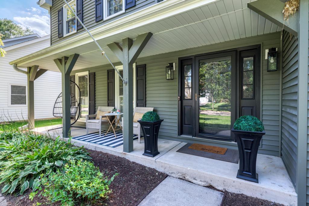 a building outdoor space with patio furniture