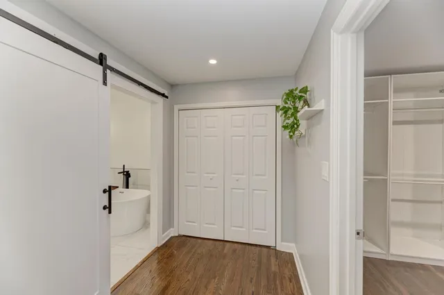 a view of empty room