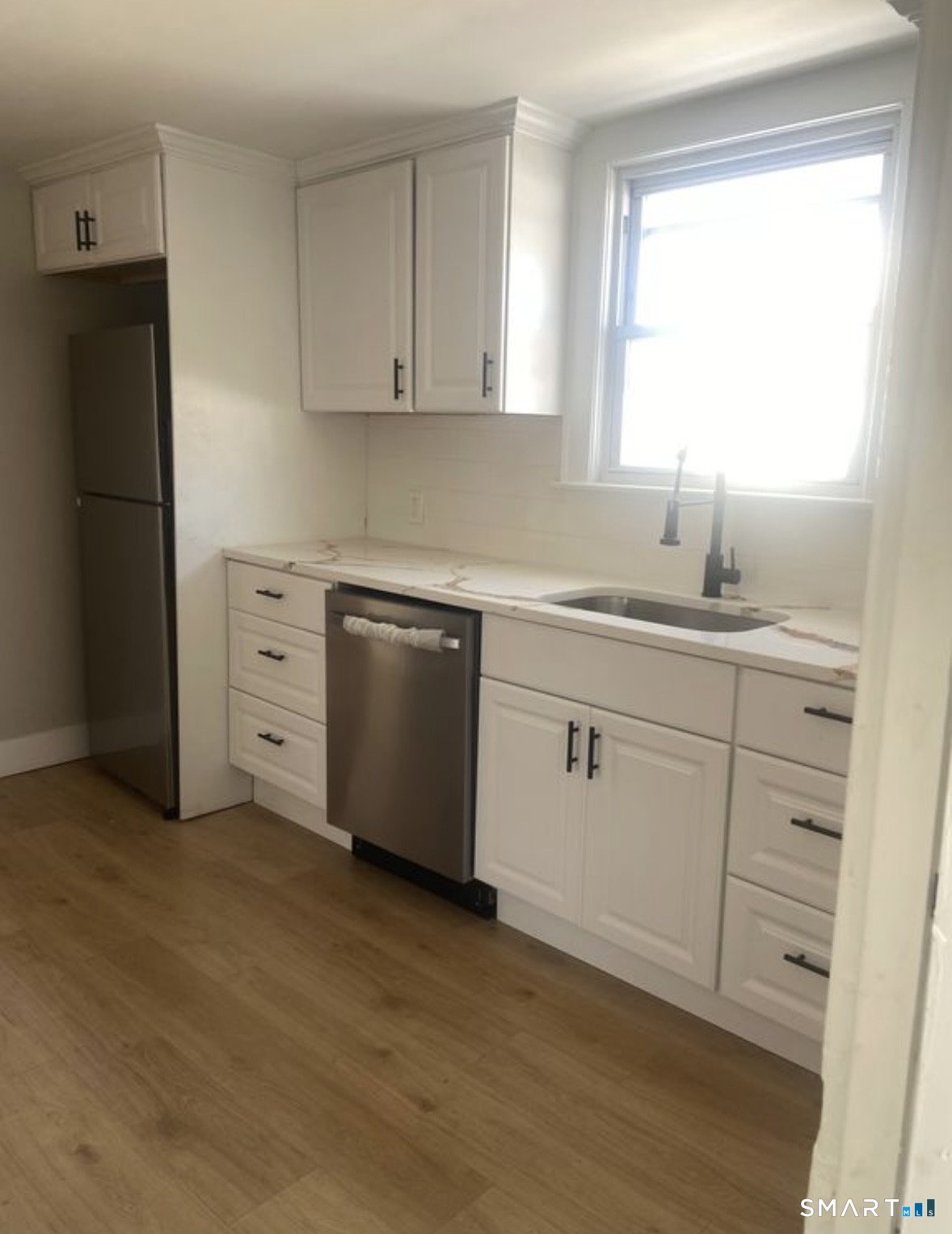 43 Whiting Street, Unit 1 Hamden, CT 06514 - Photo 3 of 5