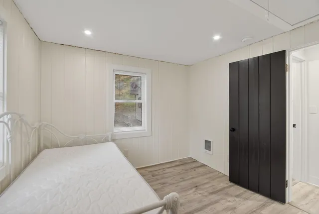 $540,000 | 290 Kings Highway, New Durham, NH 03855