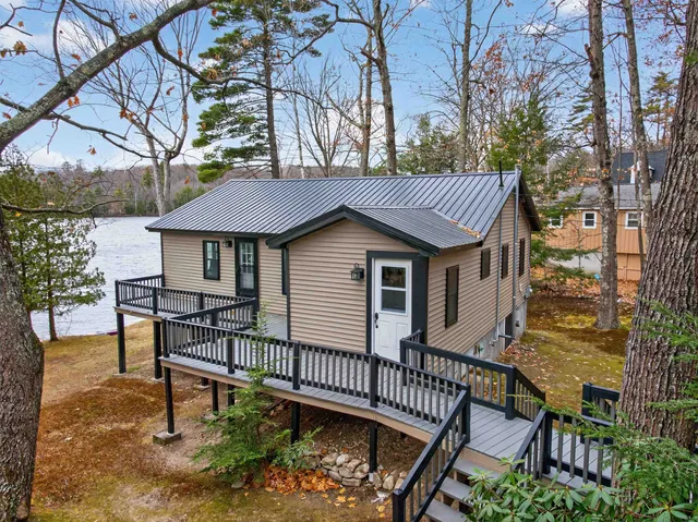 $540,000 | 290 Kings Highway, New Durham, NH 03855