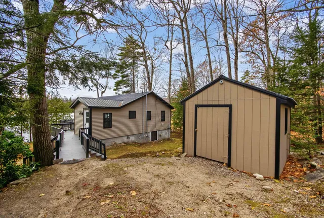 $540,000 | 290 Kings Highway, New Durham, NH 03855