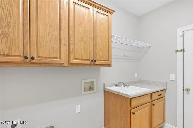 $585,000 | 177 Pine Ridge Drive, Whispering Pines, NC 28327