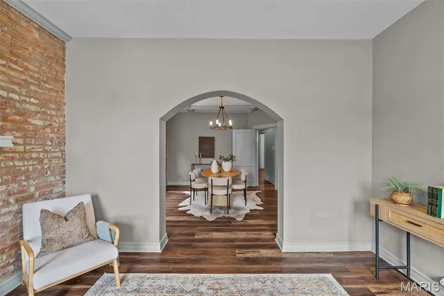 $259,900 | 5918 Southwest Avenue, St. Louis, MO 63139