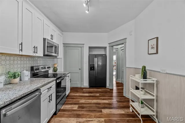 $259,900 | 5918 Southwest Avenue, St. Louis, MO 63139