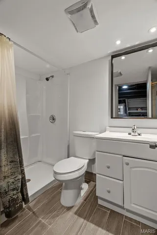 $259,900 | 5918 Southwest Avenue, St. Louis, MO 63139