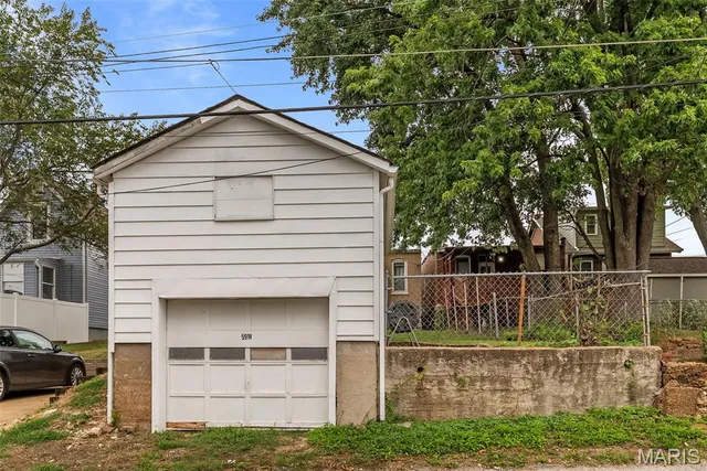 $259,900 | 5918 Southwest Avenue, St. Louis, MO 63139
