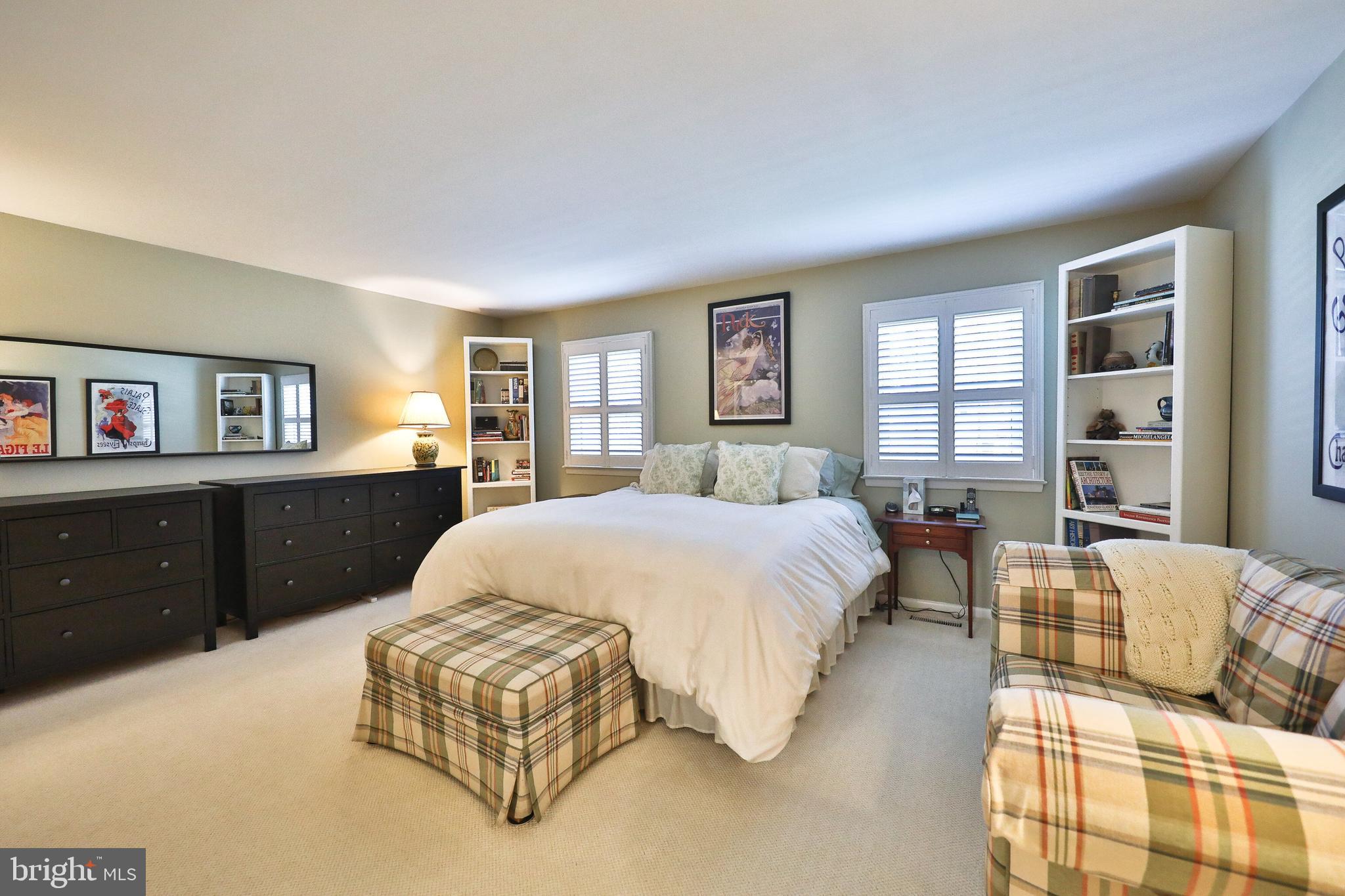 1495 Autumn Road Jenkintown, PA 19046 - Photo 22 of 34 Primary Bedroom