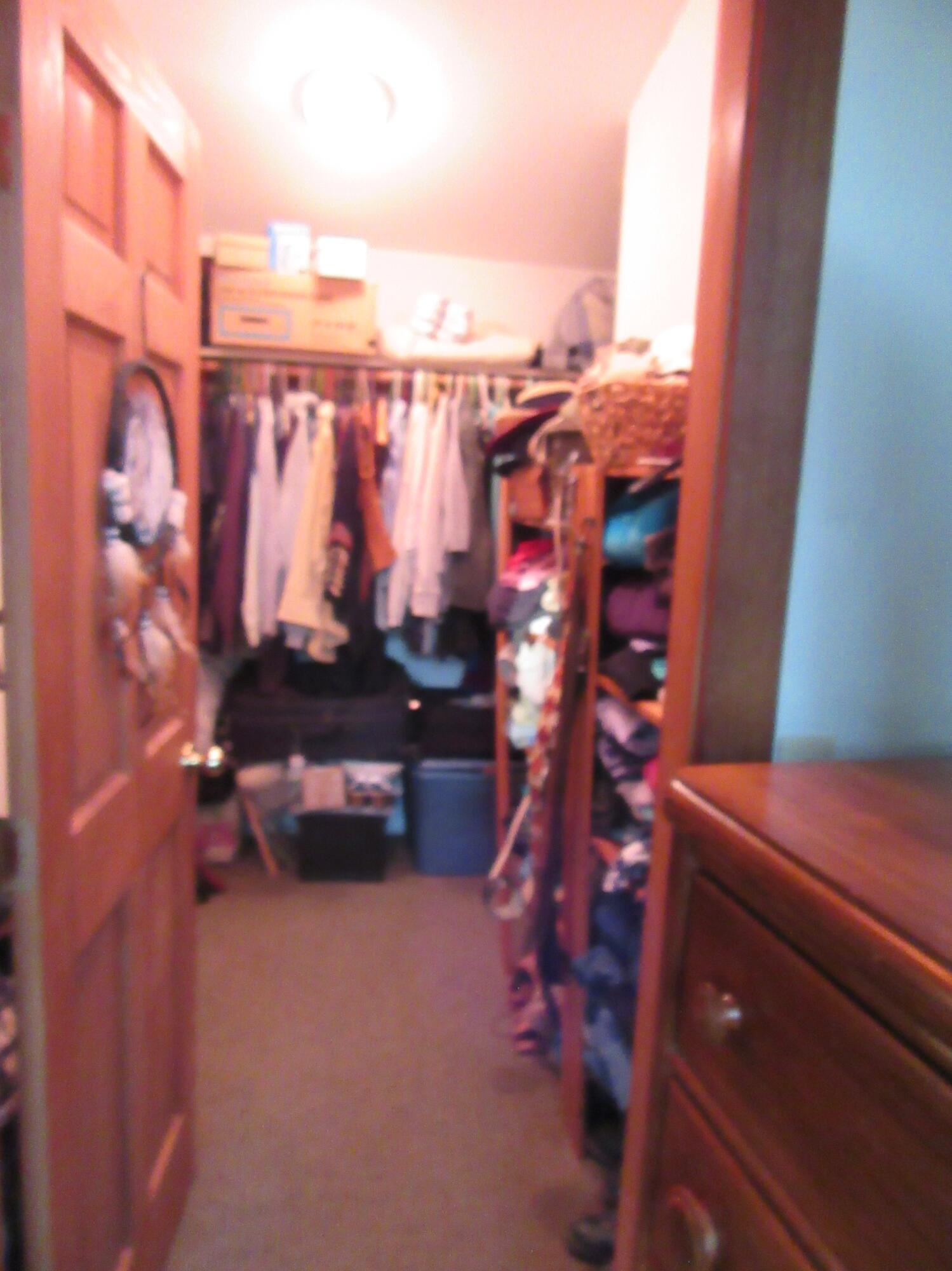 16144 Sprague River Road Chiloquin, OR 97624 - Photo 30 of 81 Primary Suite Walkin Closet