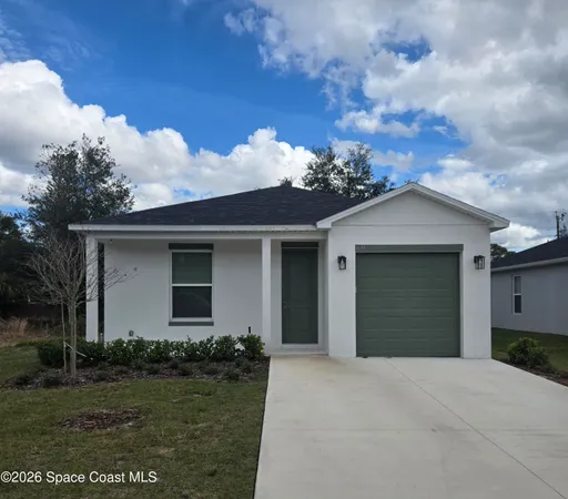 $2,100 | 1635 Elizabeth Avenue, Titusville, FL 32780