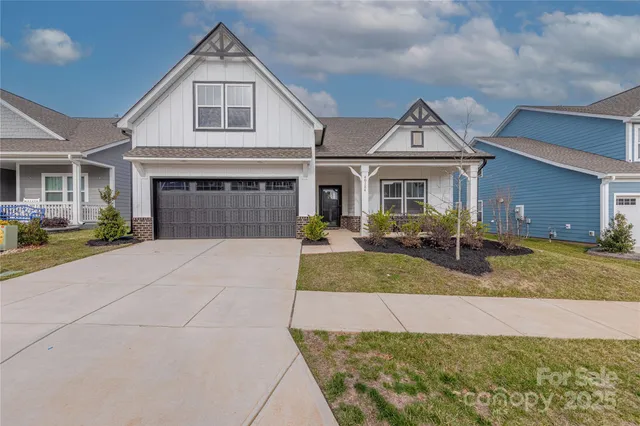 $458,000 | 40184 Crooked Stick Lane, Lancaster, SC 29720