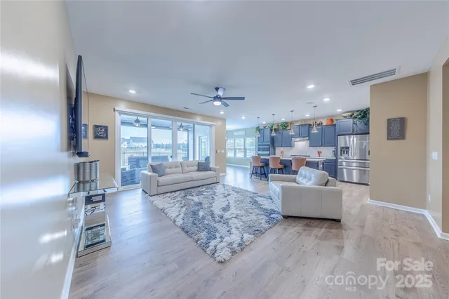 $458,000 | 40184 Crooked Stick Lane, Lancaster, SC 29720