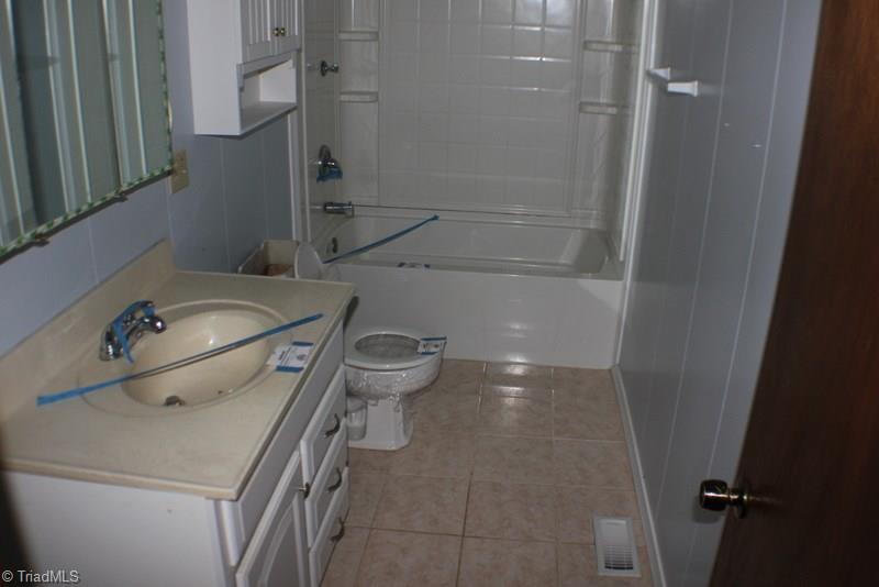 1059 Free Union Road Meadows Of Dan, VA 24120 - Photo 13 of 24 Gallery Image 13