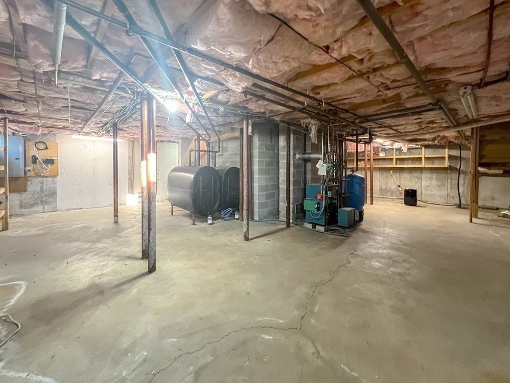 43 Mill Road North Andover, MA 01845 - Photo 33 of 38