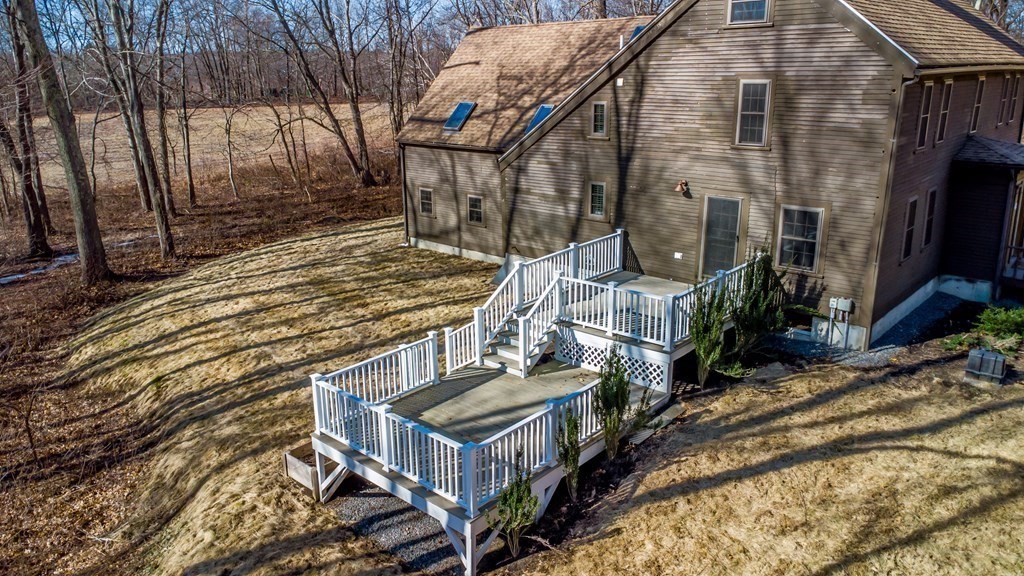 43 Mill Road North Andover, MA 01845 - Photo 4 of 38