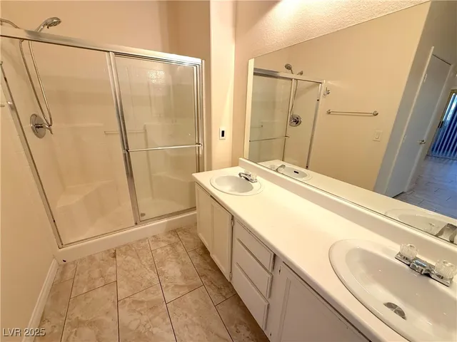$1,400 | 3400 Cabana Drive, Unit 1054, Las Vegas, NV 89122