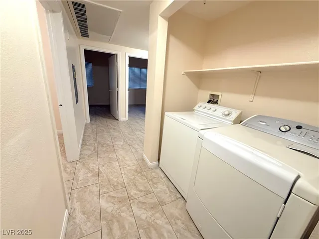 $1,400 | 3400 Cabana Drive, Unit 1054, Las Vegas, NV 89122