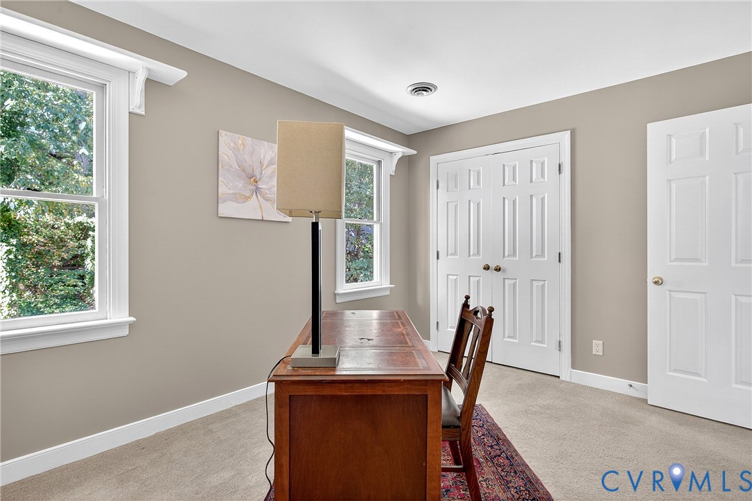 12831 Ashtree Road Midlothian, VA 23114 - Photo 33 of 45 a view of a livingroom with furniture and window