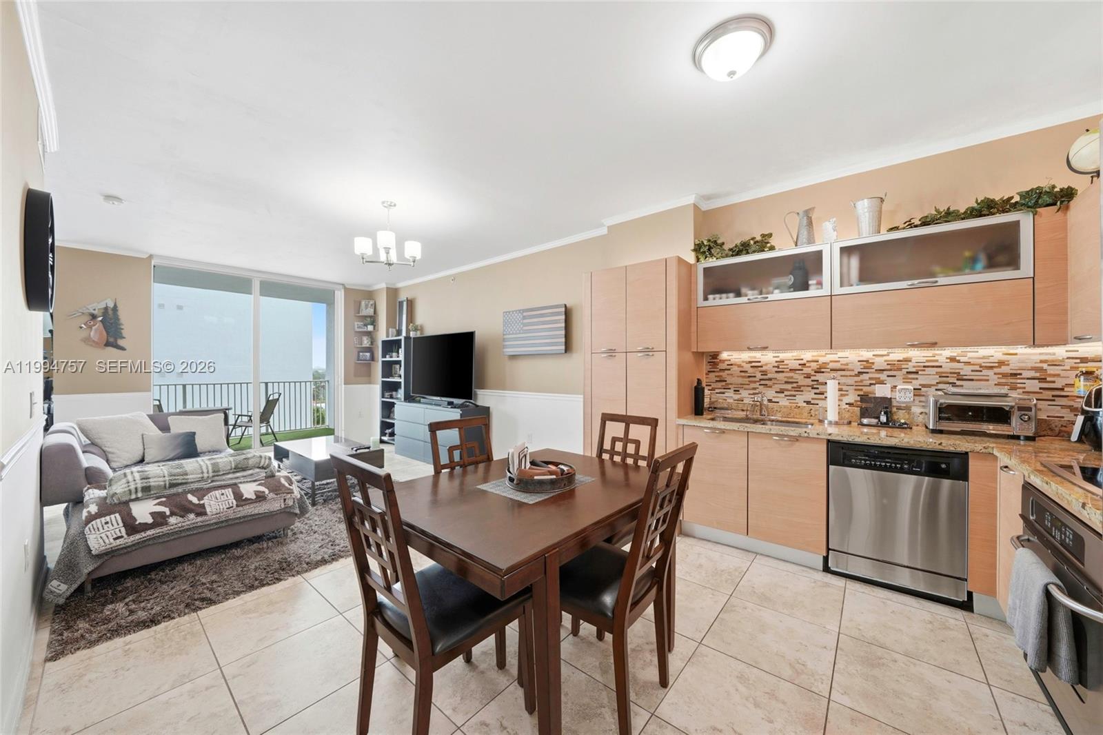 3180 Southwest 22nd Terrace, Unit 804 Miami, FL 33145 - Photo 19 of 35