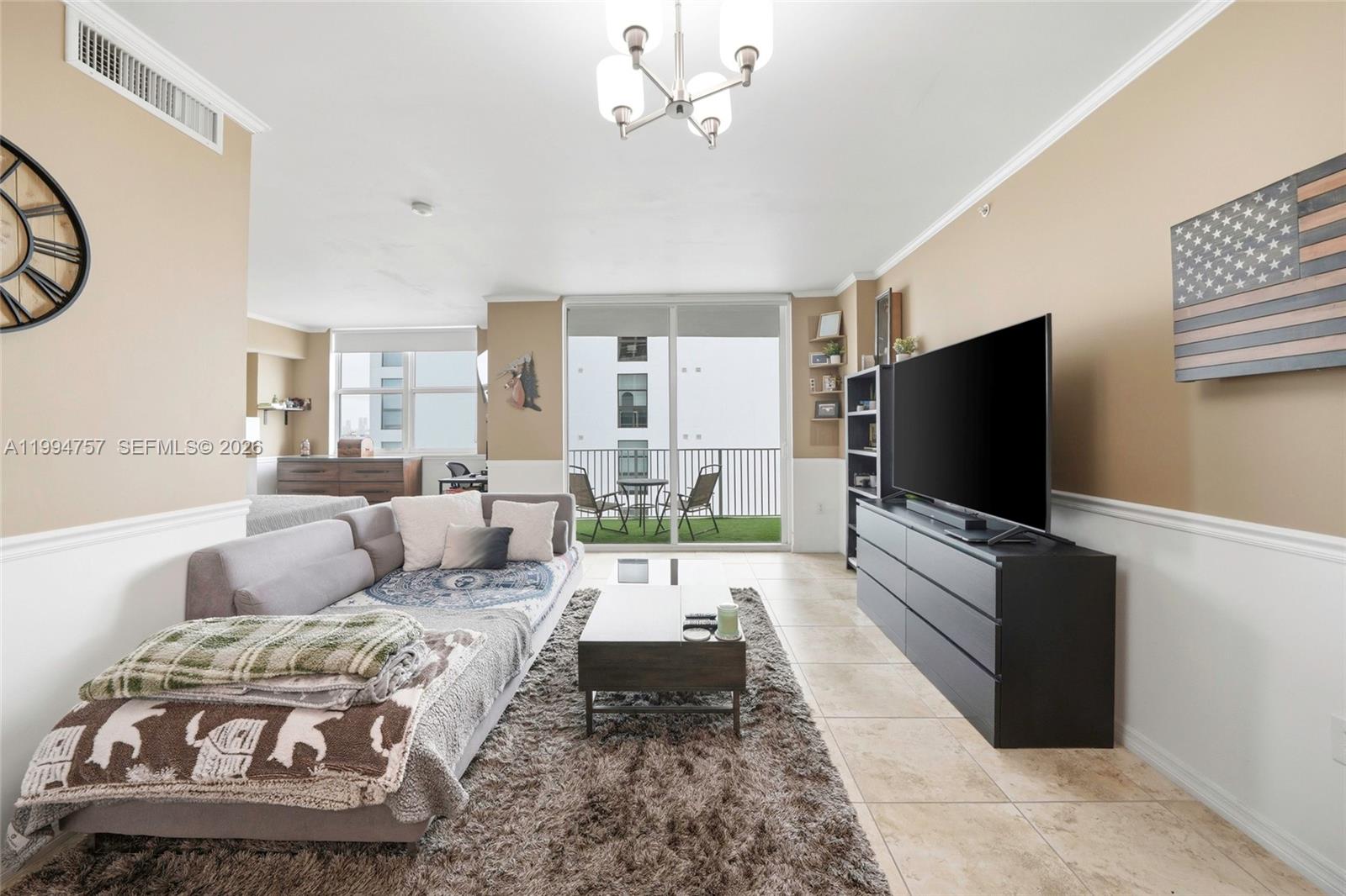 3180 Southwest 22nd Terrace, Unit 804 Miami, FL 33145 - Photo 25 of 35