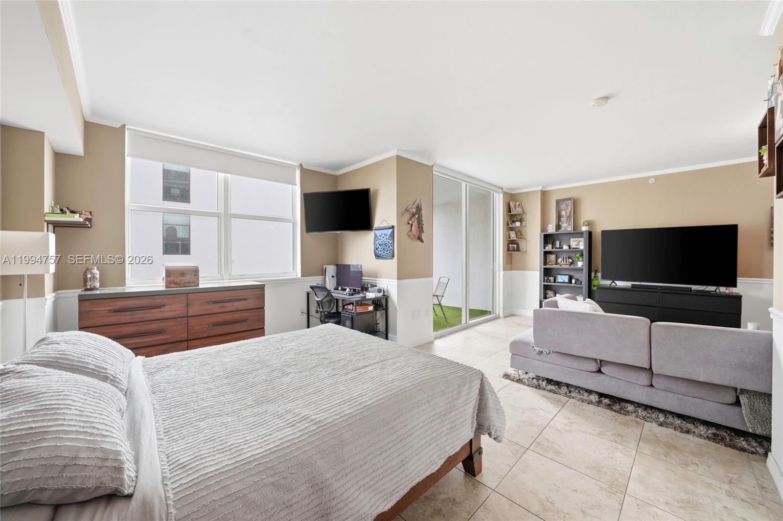 3180 Southwest 22nd Terrace, Unit 804 Miami, FL 33145 - Photo 30 of 35
