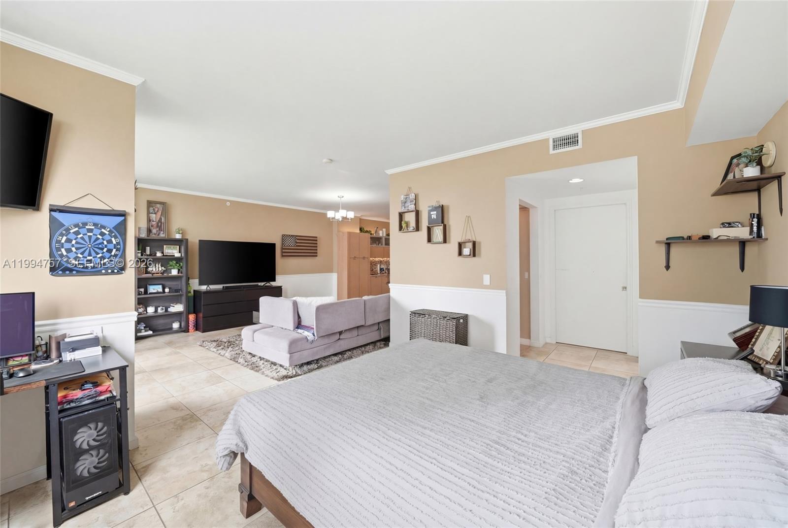 3180 Southwest 22nd Terrace, Unit 804 Miami, FL 33145 - Photo 31 of 35