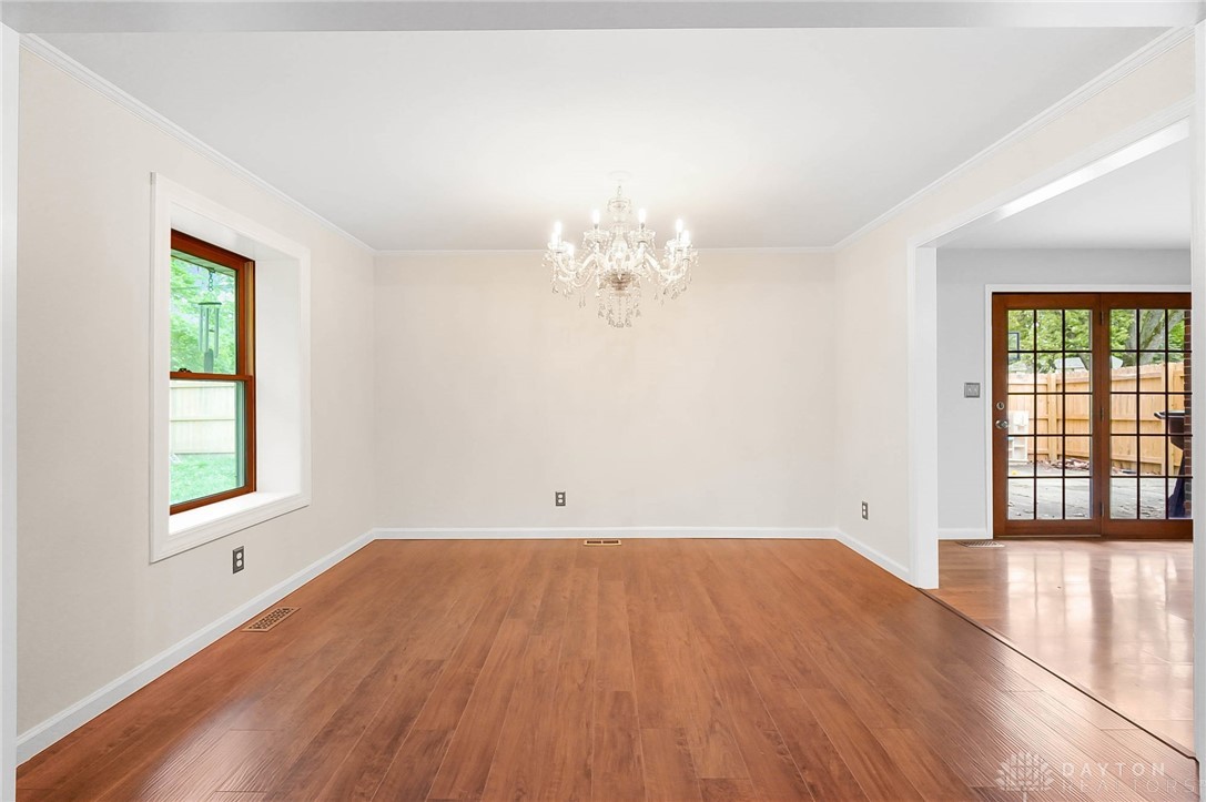 2765 Hemphill Road Kettering, OH 45440 - Photo 11 of 35 Gallery Image 11