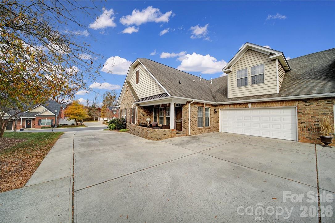 278 Liverpool Road Rock Hill, SC 29730 - Photo 2 of 35