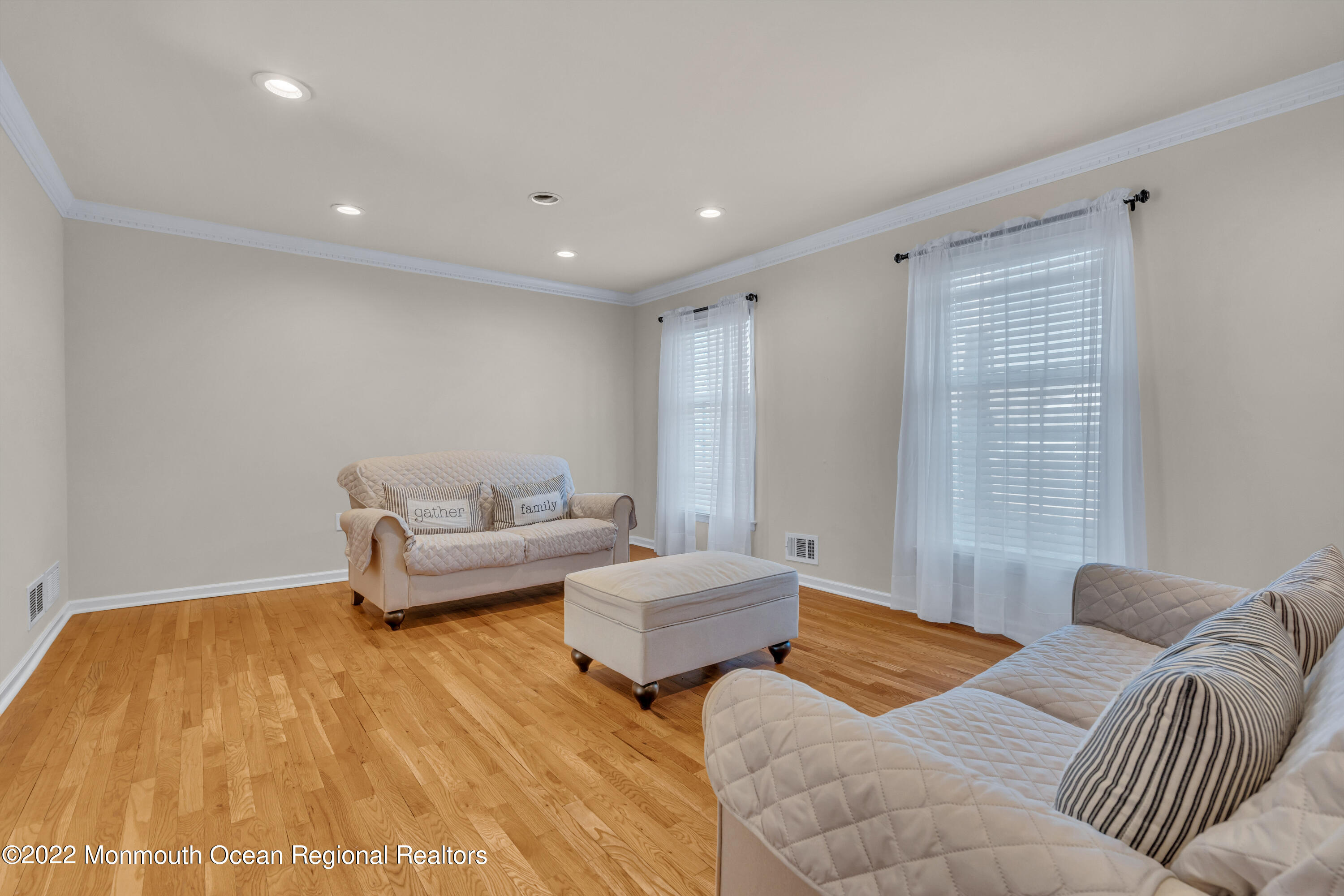 201 Richdale Road Colts Neck, NJ 07722 - Photo 17 of 88 024_dsc01643
