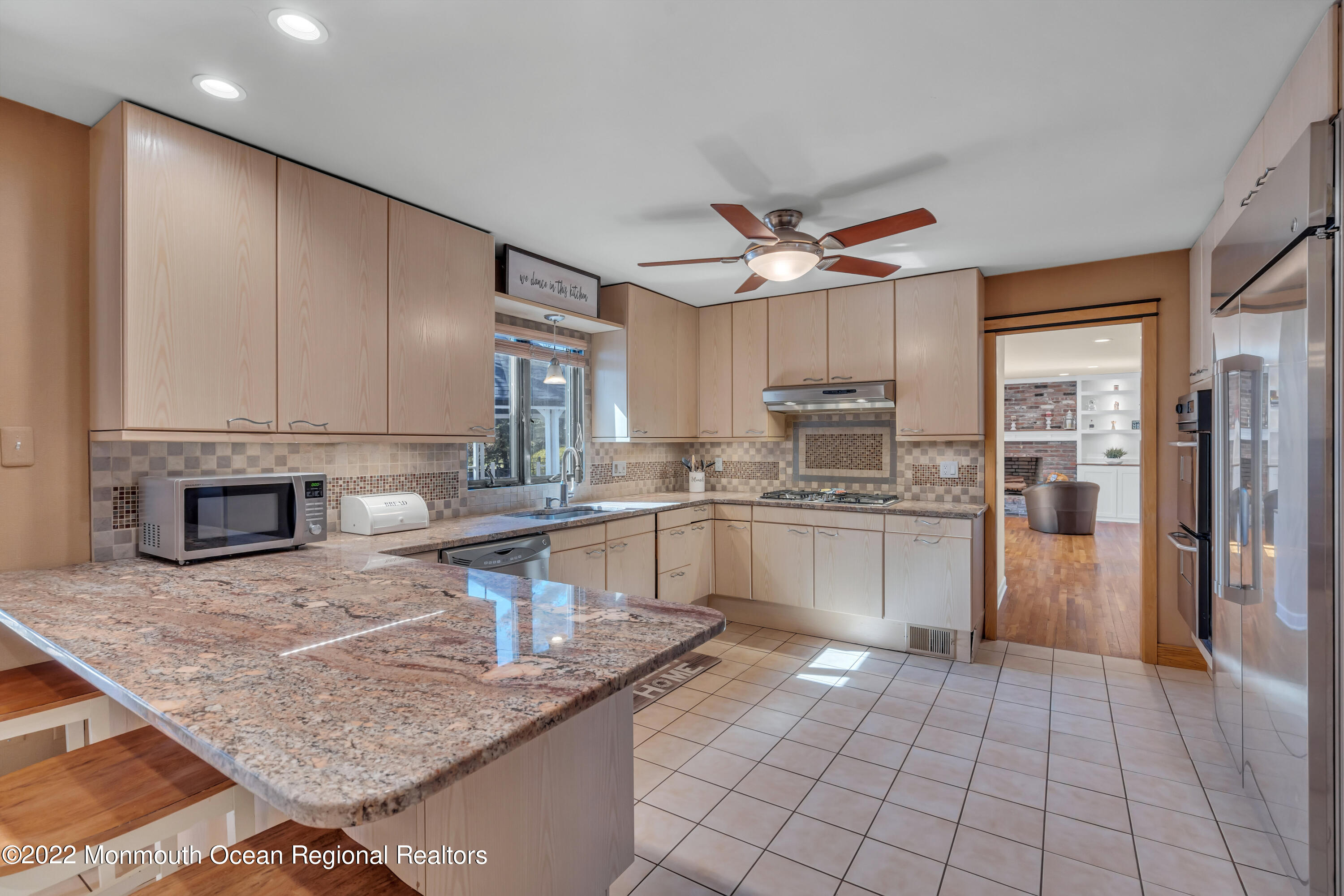 201 Richdale Road Colts Neck, NJ 07722 - Photo 9 of 88 037_dsc01738