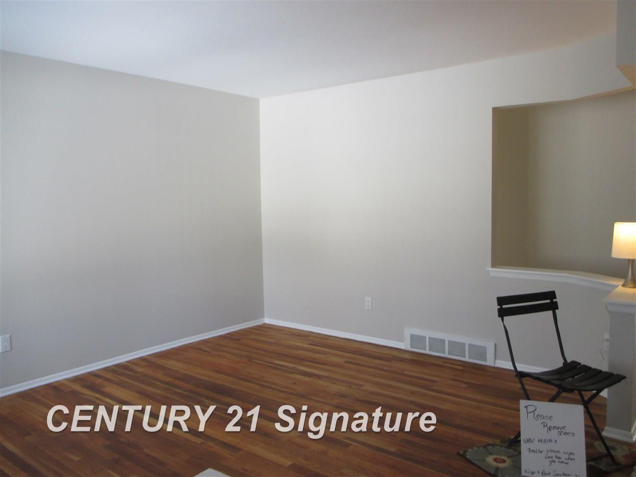 342 Holland Road Flushing, MI 48433 - Photo 3 of 23