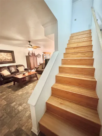 a view of entryway and hall