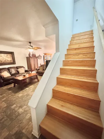 a view of entryway and hall