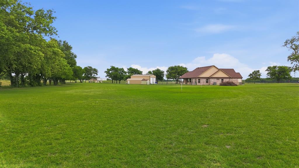 11480 Chisum Road Sanger, TX 76266 - Photo 38 of 40