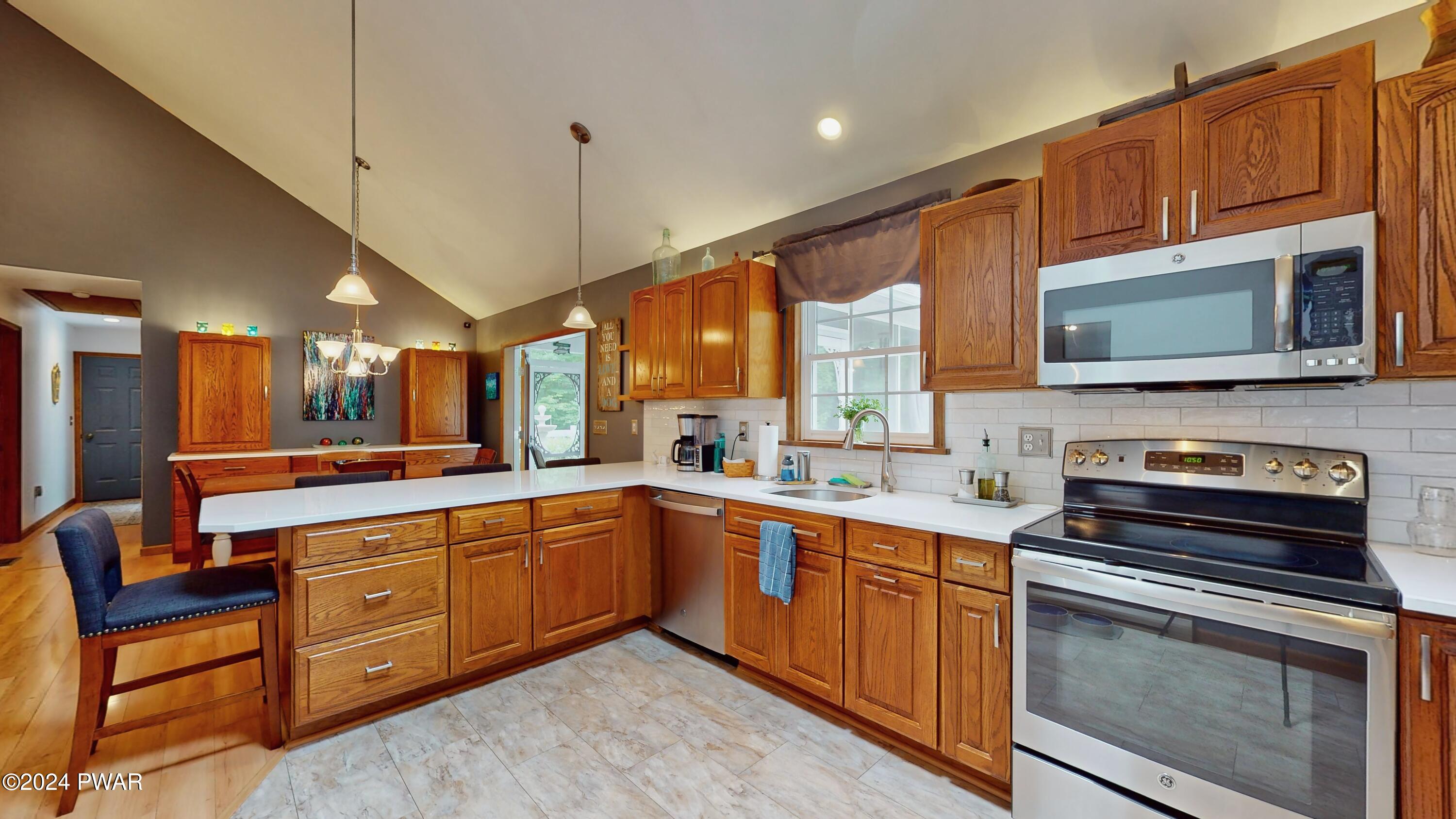 461 Little Walker Road Shohola, PA 18458 - Photo 12 of 67 Kitchen