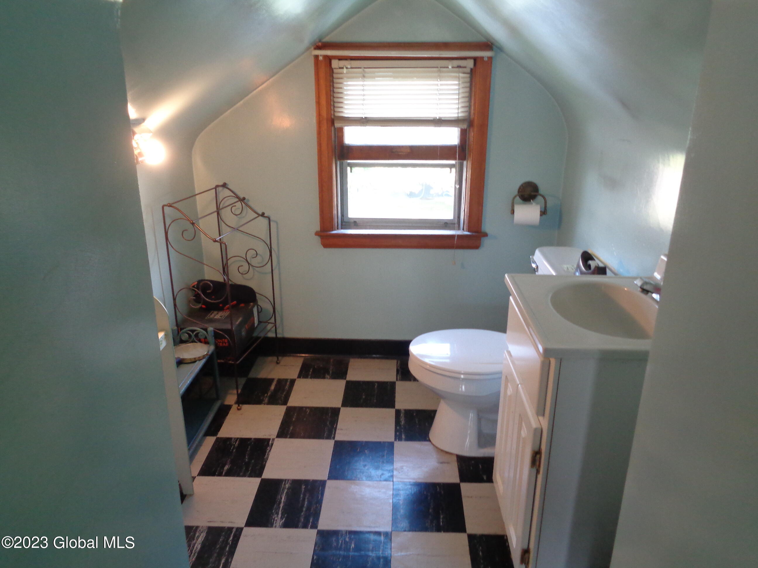 1601 Rutgers Street Schenectady, NY 12303 - Photo 11 of 11 DSC02214