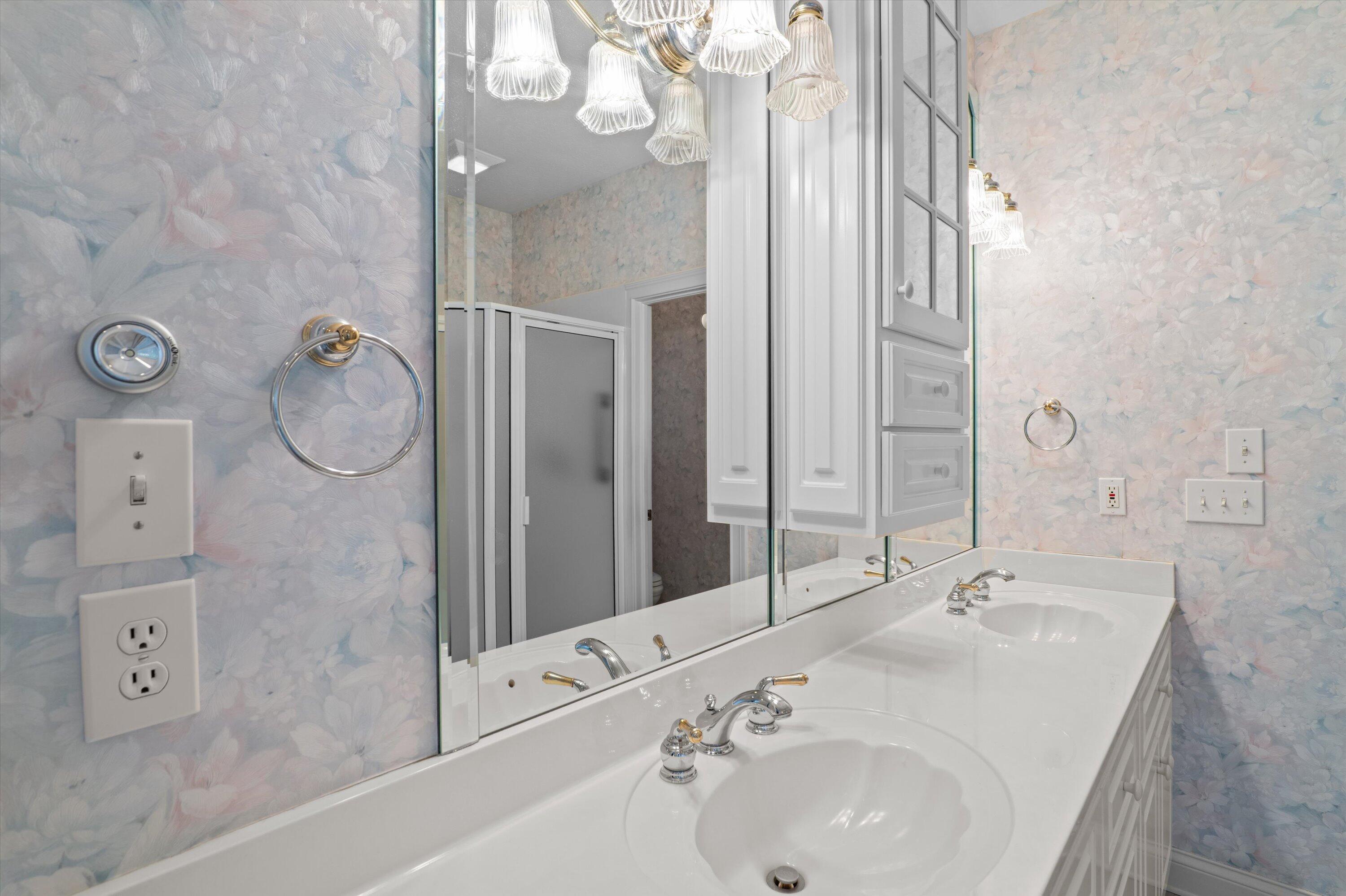 210 Daly Place McCormick, SC 29835 - Photo 21 of 56 Primary bathroom with dual sink