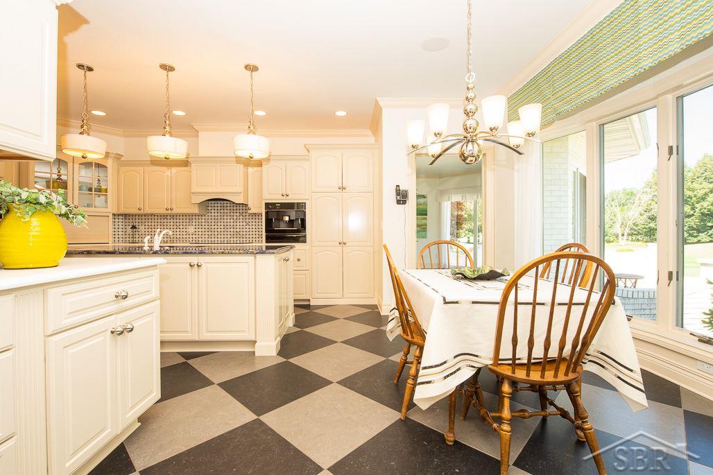1952 West Freeland Road Bay City, MI 48706 - Photo 17 of 49 50007191-16.JPG