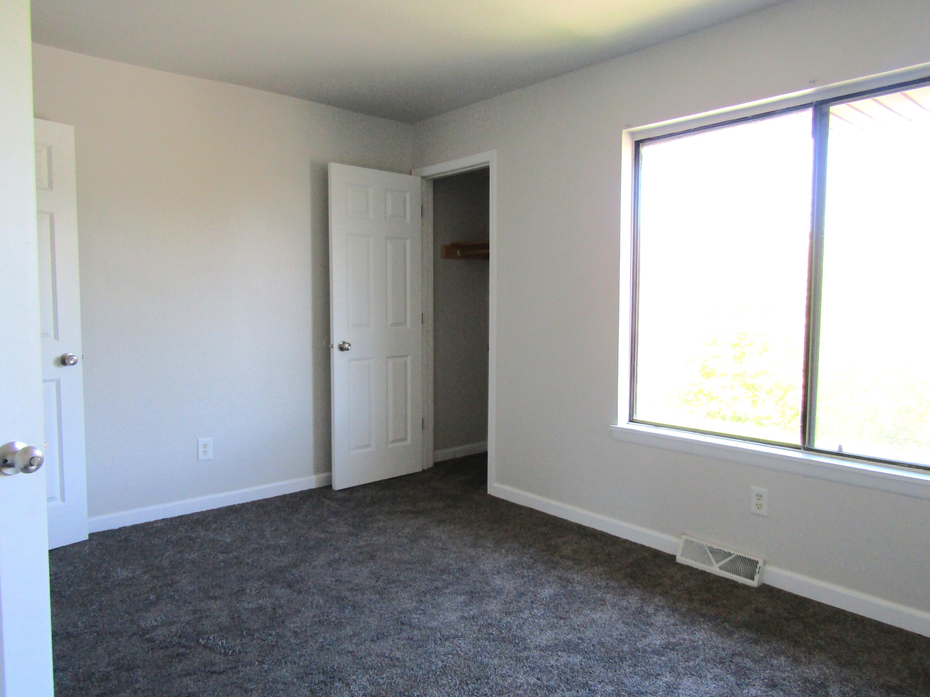 1429 Oakes Road, Unit 12 Mount Pleasant, WI 53406 - Photo 9 of 14 MB