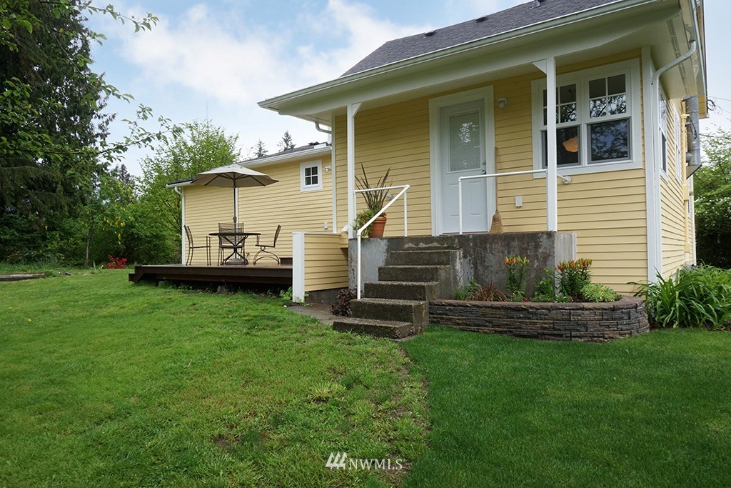 24310 19th Avenue Southeast Bothell, WA 98021 - Photo 17 of 20