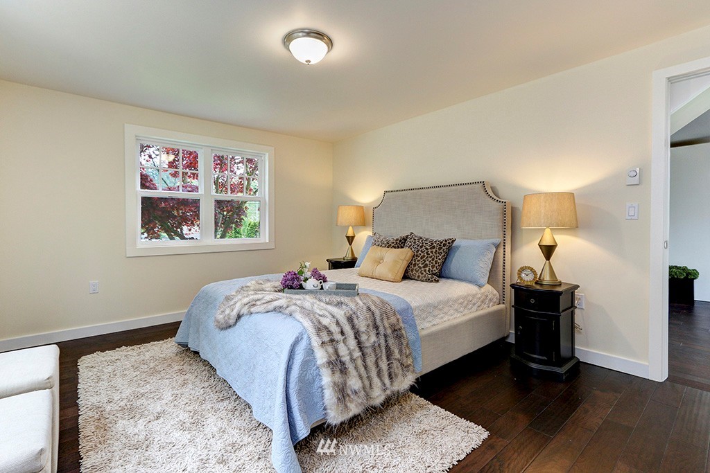 24310 19th Avenue Southeast Bothell, WA 98021 - Photo 9 of 20