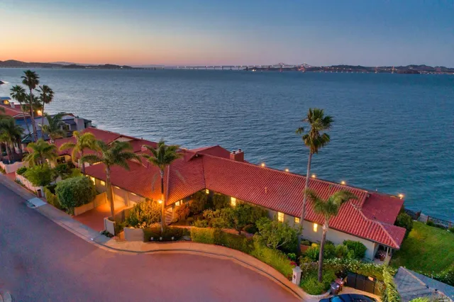 $6,477,000 | 79 St Thomas Way, Tiburon, CA 94920