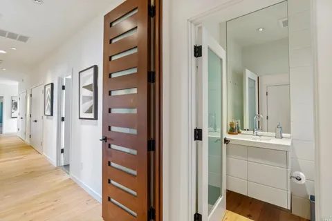 $5,877,000 | 79 St Thomas Way, Tiburon, CA 94920