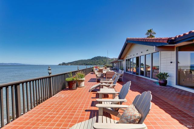 $5,877,000 | 79 St Thomas Way, Tiburon, CA 94920