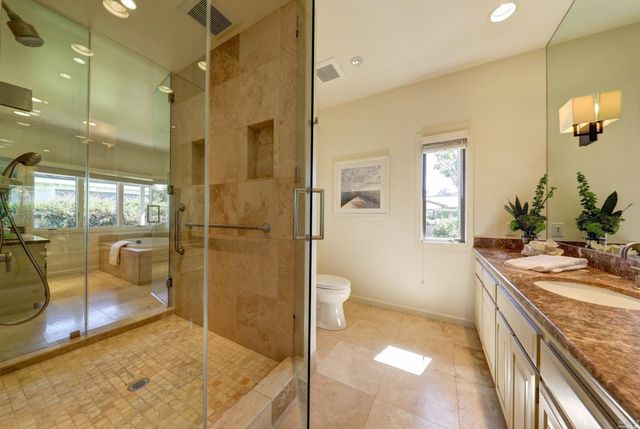 $5,877,000 | 79 St Thomas Way, Tiburon, CA 94920