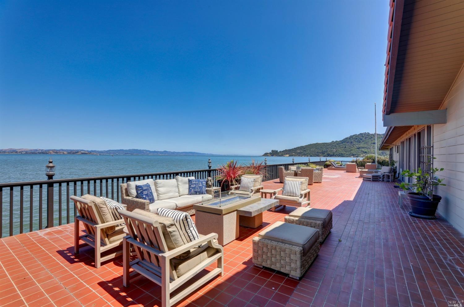 79 St Thomas Way Tiburon, CA 94920 - Photo 43 of 67