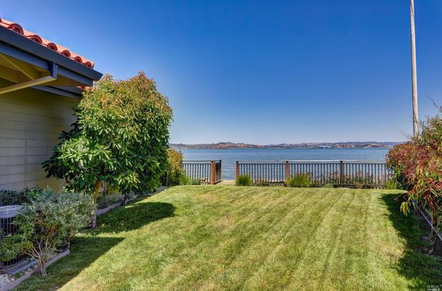 $5,877,000 | 79 St Thomas Way, Tiburon, CA 94920